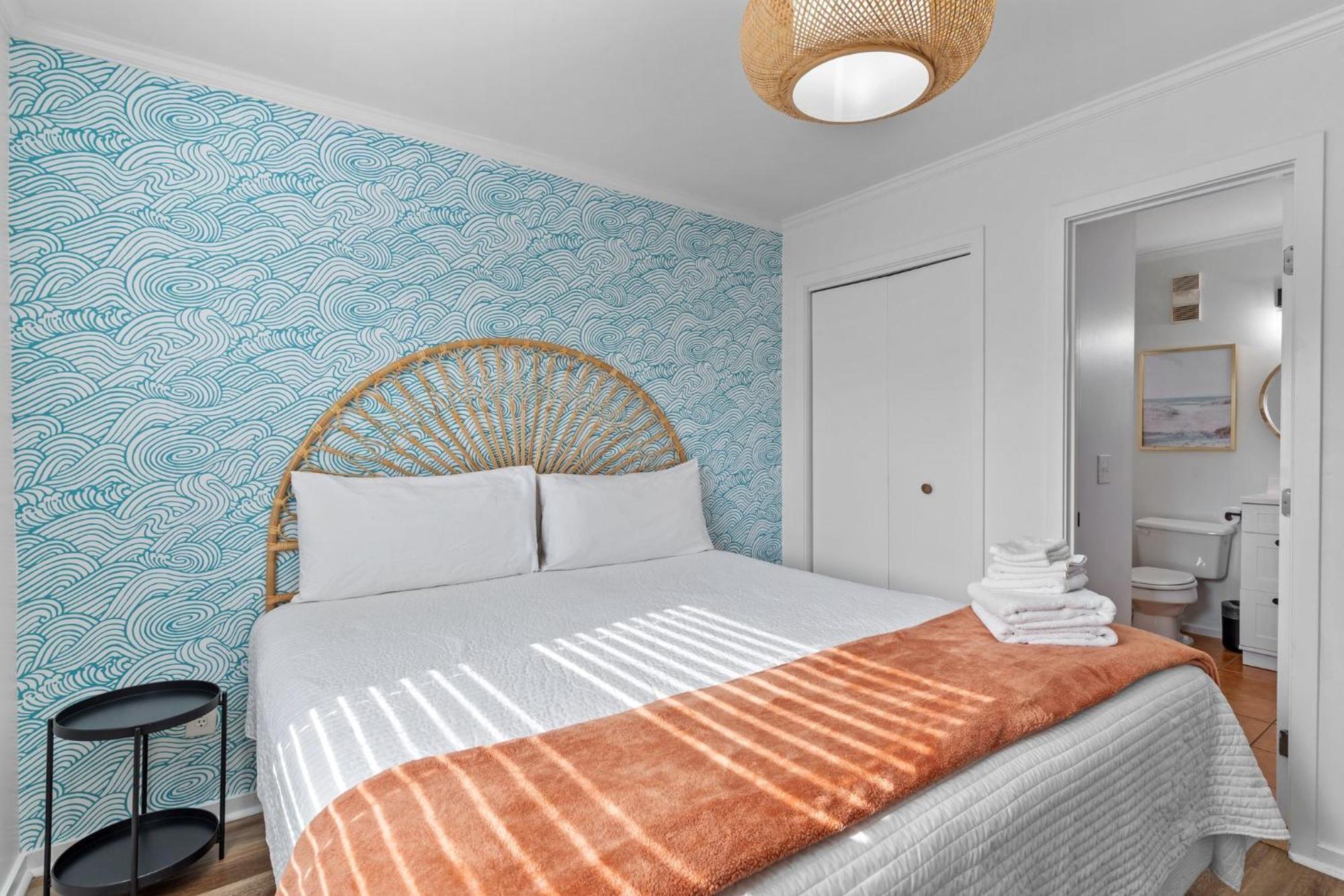 Hang Ten Hideaway, Pool, Condo, Parking - 6 Person Max Occupancy Carolina Beach Bagian luar foto
