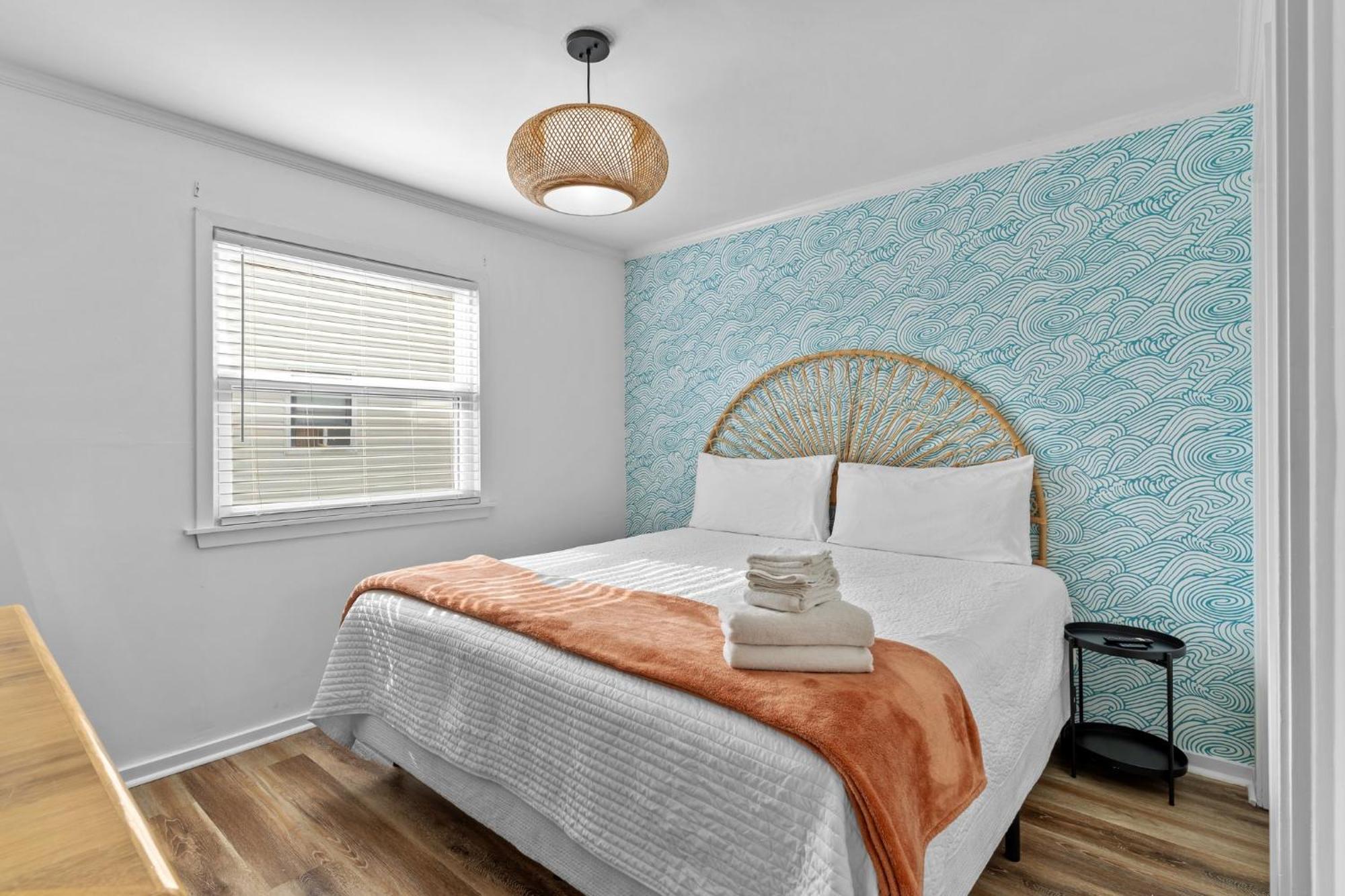 Hang Ten Hideaway, Pool, Condo, Parking - 6 Person Max Occupancy Carolina Beach Bagian luar foto