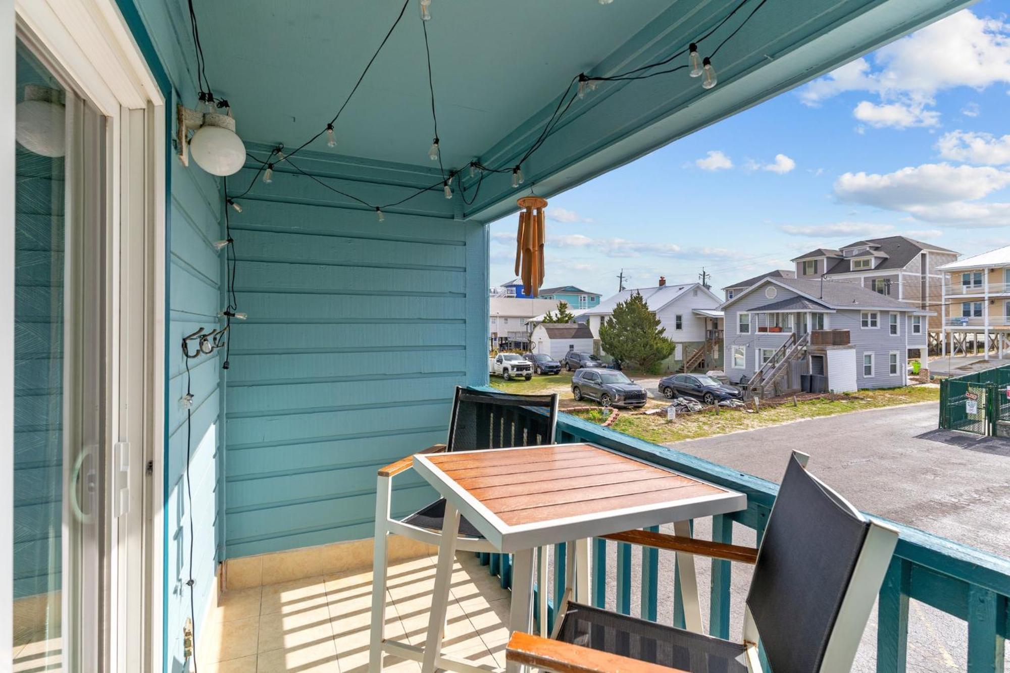 Hang Ten Hideaway, Pool, Condo, Parking - 6 Person Max Occupancy Carolina Beach Bagian luar foto